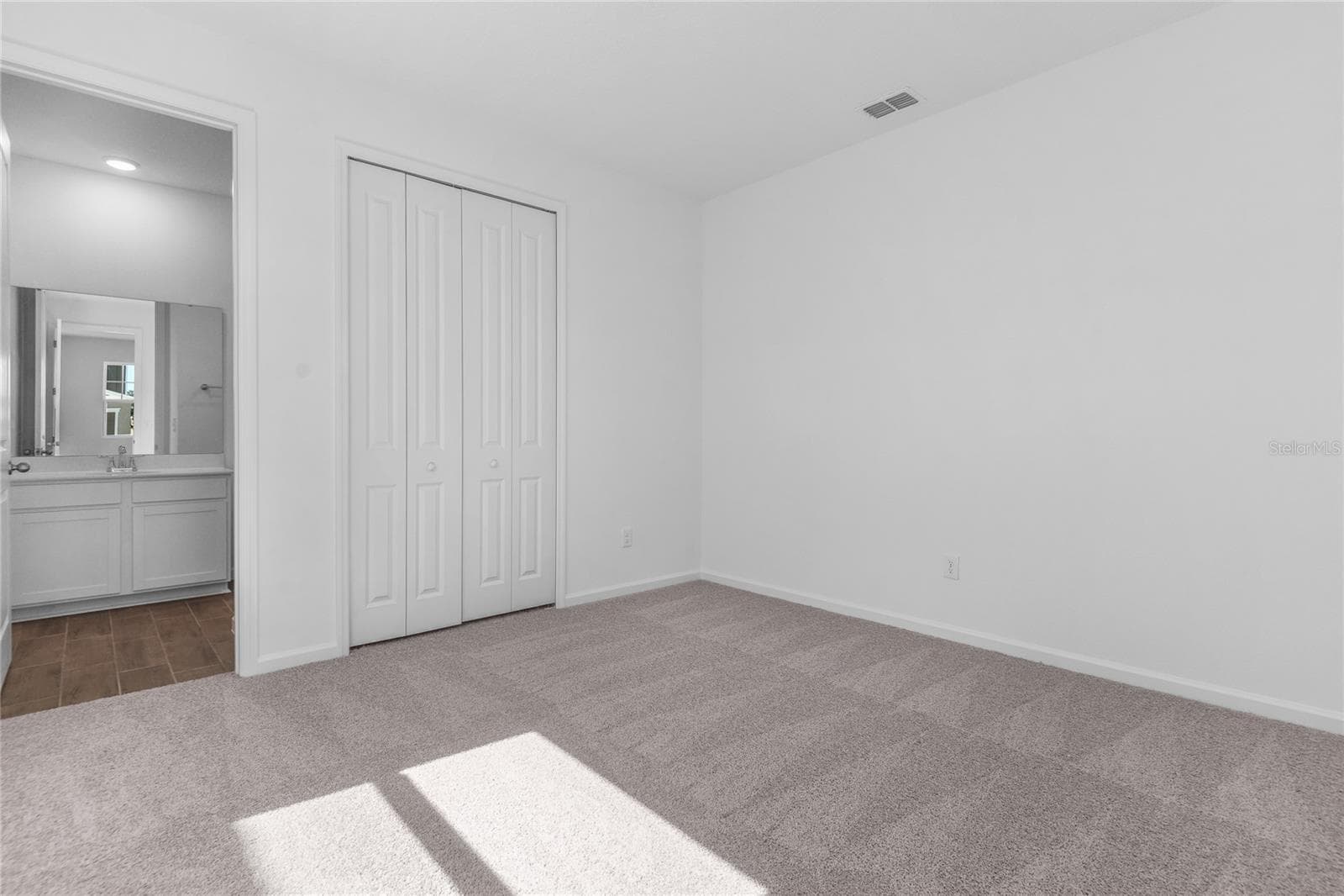 Single Family Residence at 6154 SW 64TH TER, OCALA, photo 12 of 27