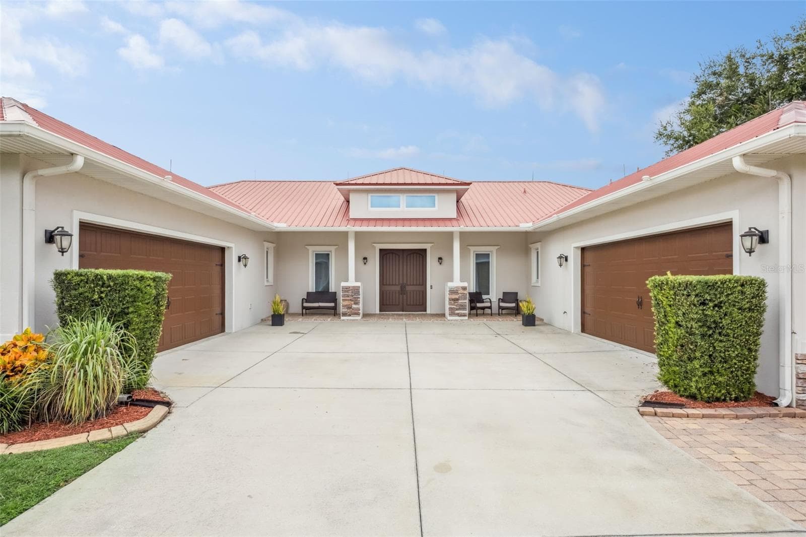 Single Family Residence at 16909 FLORENCE VIEW DR, MONTVERDE, photo 4 of 65