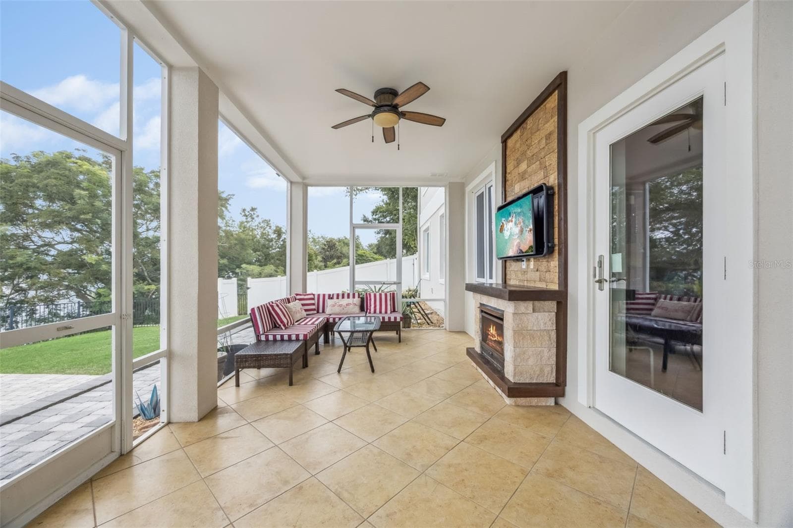 Upstairs Porch - 16909 FLORENCE VIEW DR, MONTVERDE