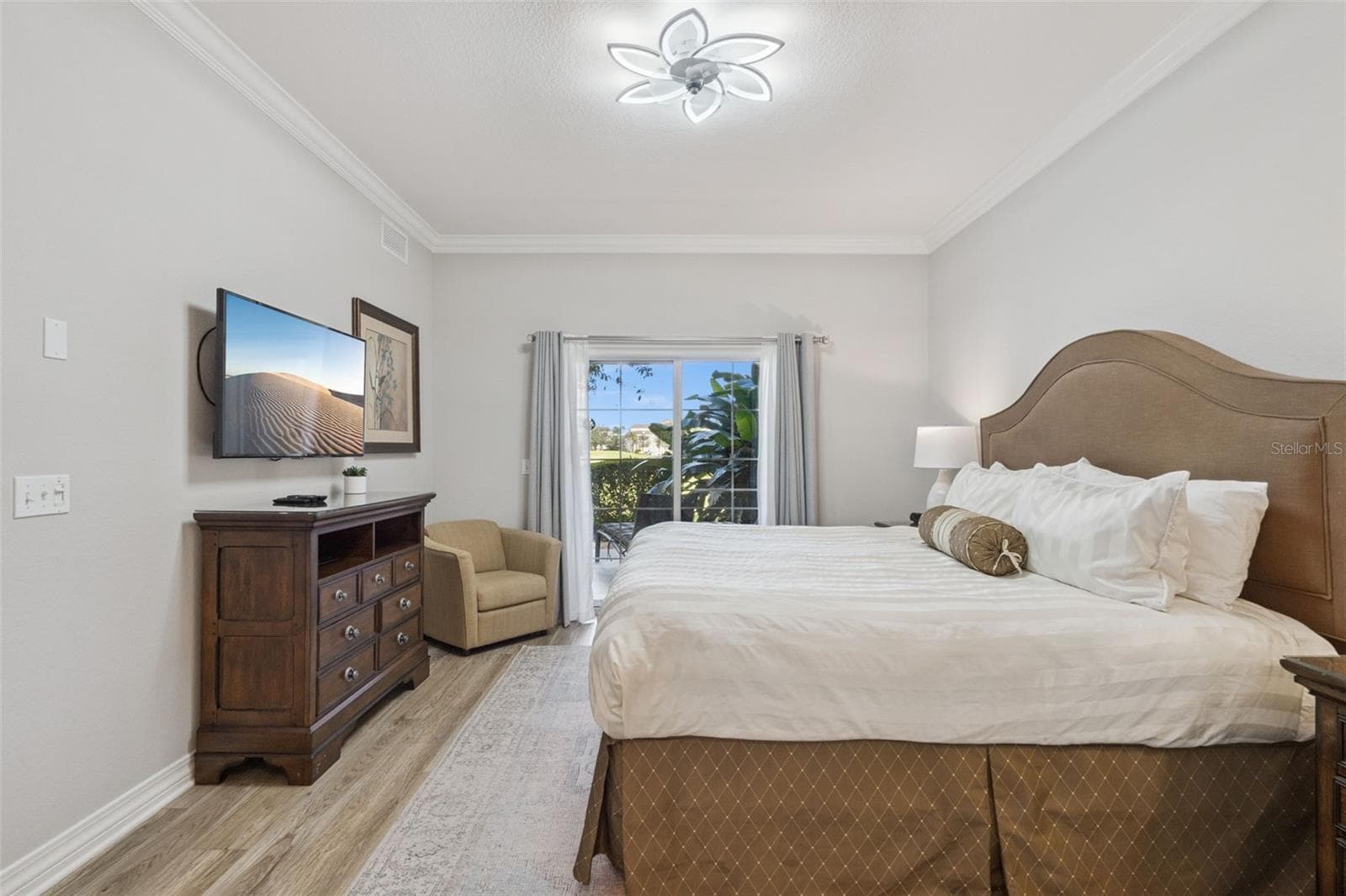 Condominium at 1100 SUNSET VIEW CIR #102, REUNION, photo 15 of 67