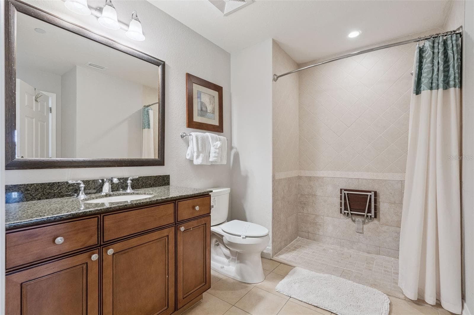 Condominium at 1100 SUNSET VIEW CIR #102, REUNION, photo 17 of 67