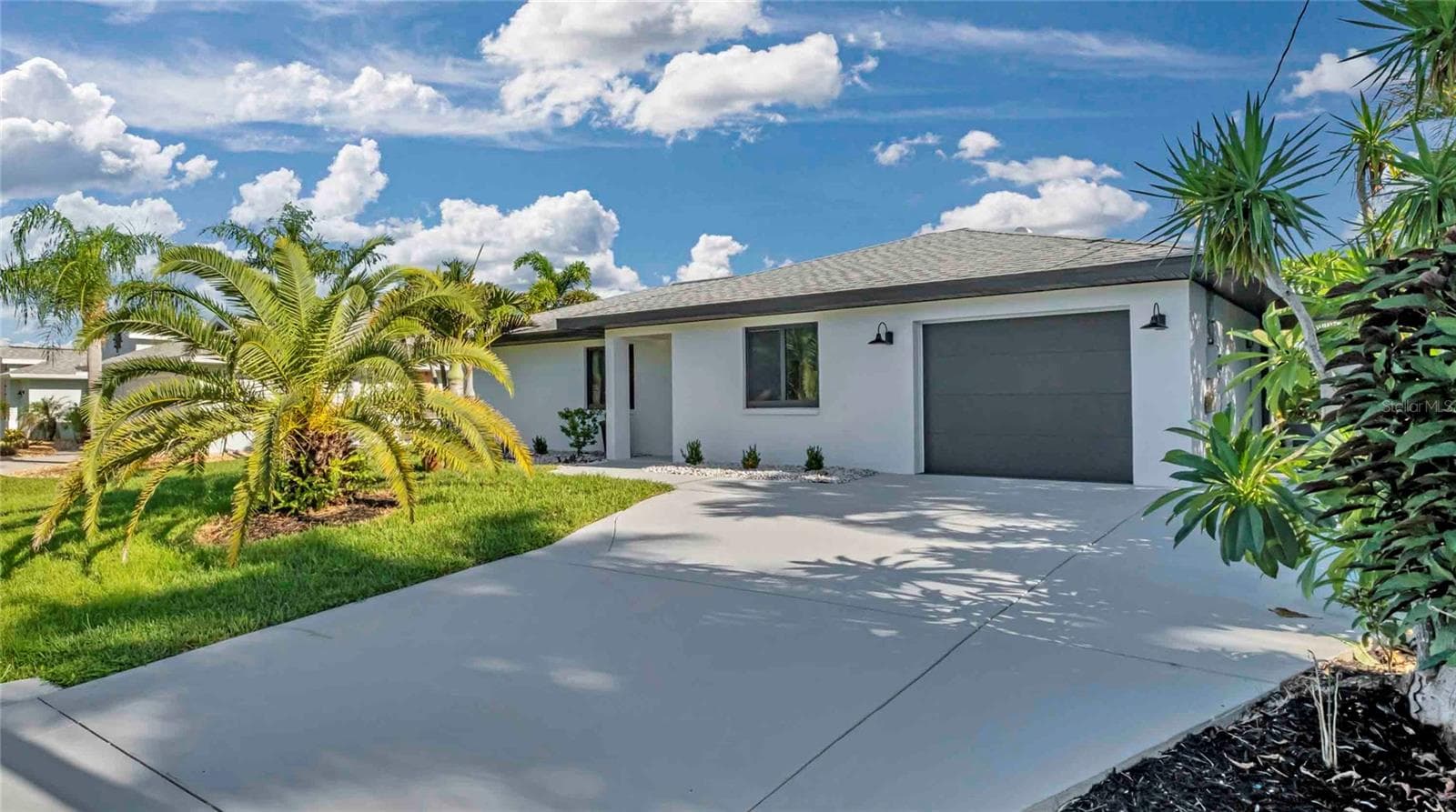 Single Family Residence at 15180 LYNEBURG AVE, PORT CHARLOTTE, photo 2 of 48
