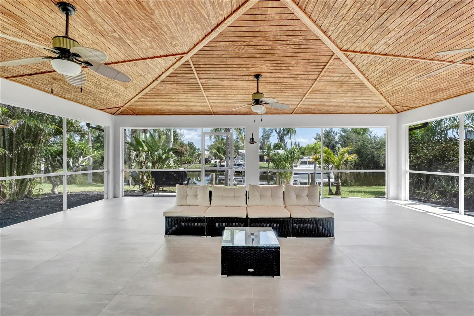 Single Family Residence at 15180 LYNEBURG AVE, PORT CHARLOTTE, photo 4 of 48