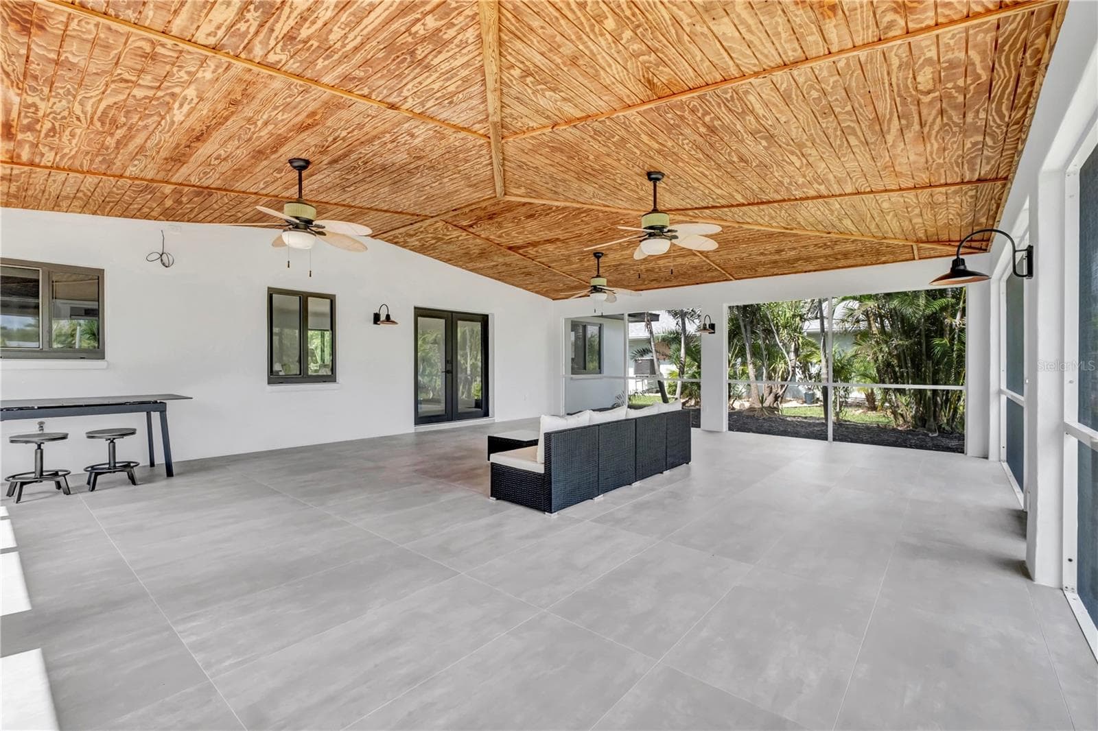 Single Family Residence at 15180 LYNEBURG AVE, PORT CHARLOTTE, photo 24 of 48