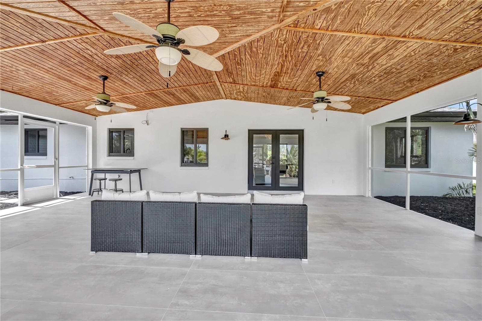 Single Family Residence at 15180 LYNEBURG AVE, PORT CHARLOTTE, photo 25 of 48