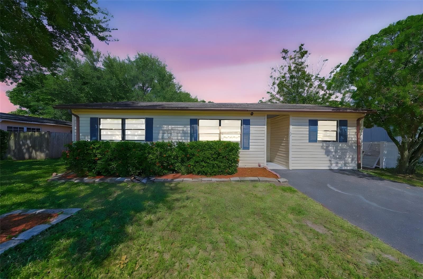 Single Family Residence at 1507 76TH AVE N, ST PETERSBURG, photo 3 of 50