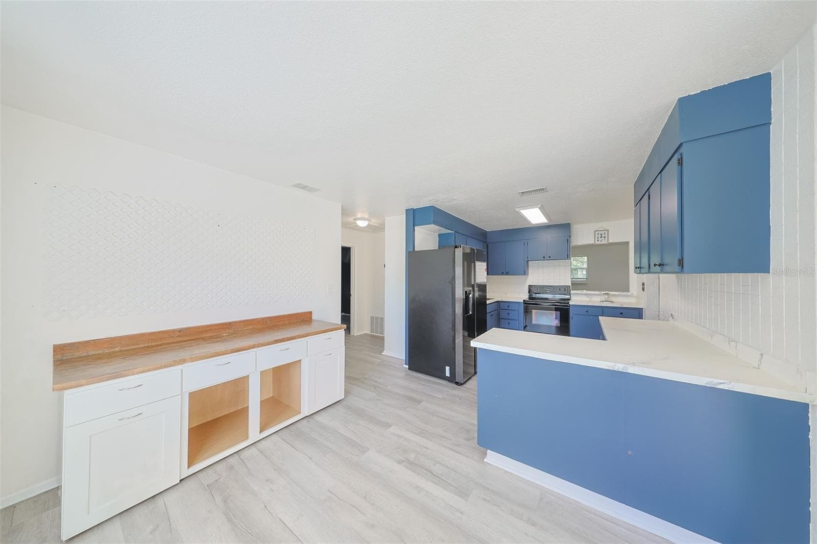 Single Family Residence at 1507 76TH AVE N, ST PETERSBURG, photo 13 of 50