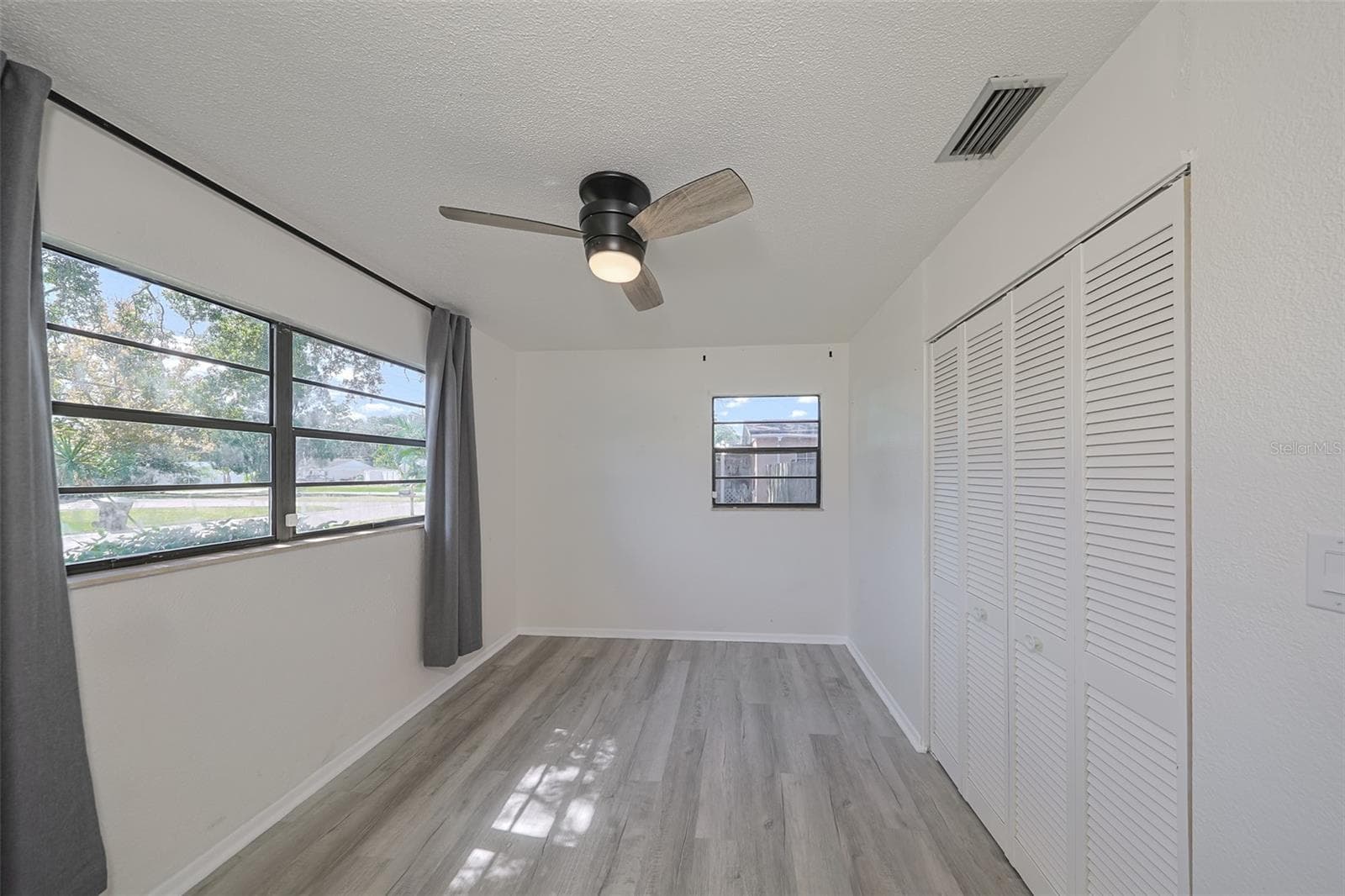 Single Family Residence at 1507 76TH AVE N, ST PETERSBURG, photo 23 of 50