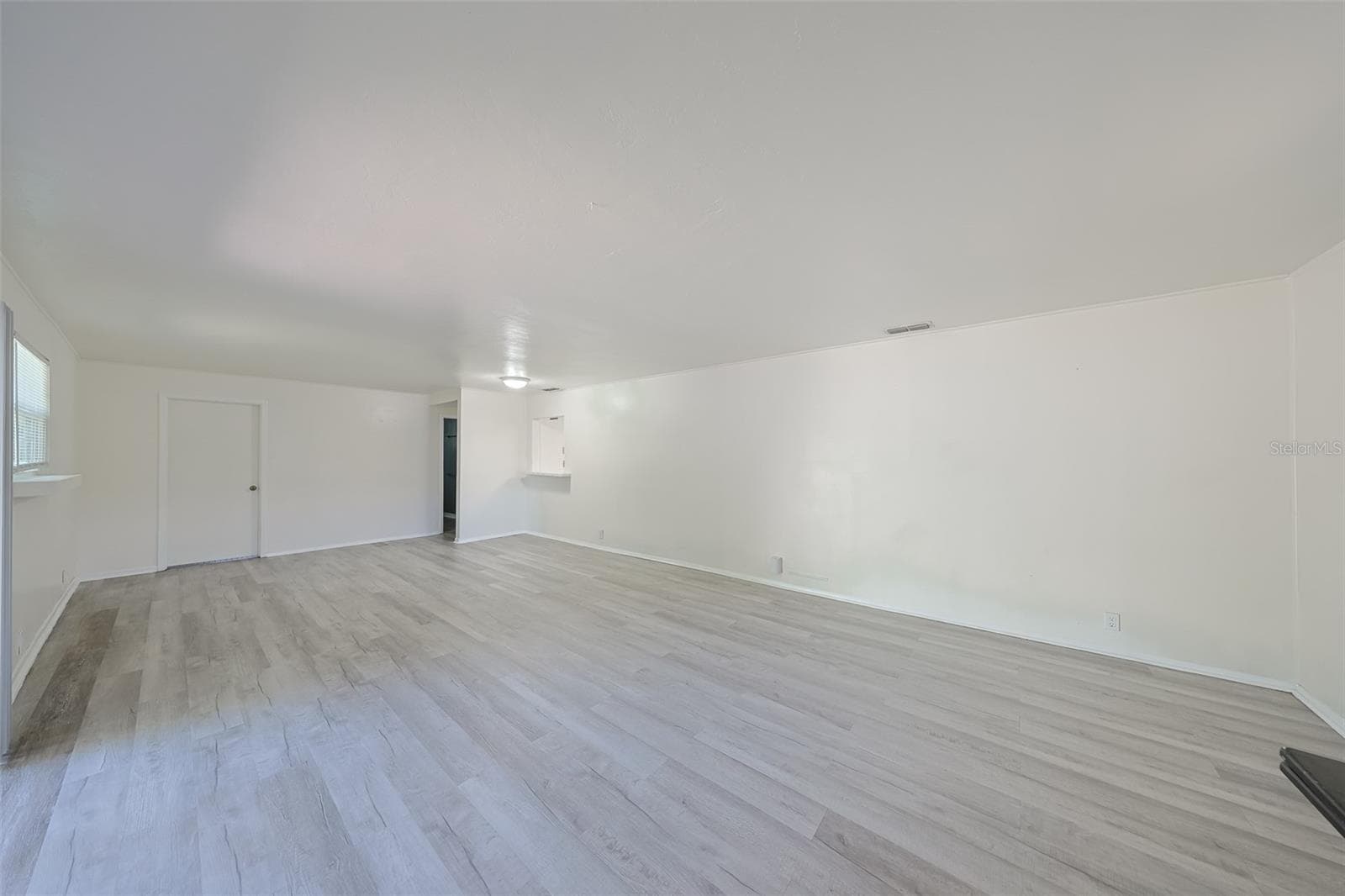 Single Family Residence at 1507 76TH AVE N, ST PETERSBURG, photo 8 of 50