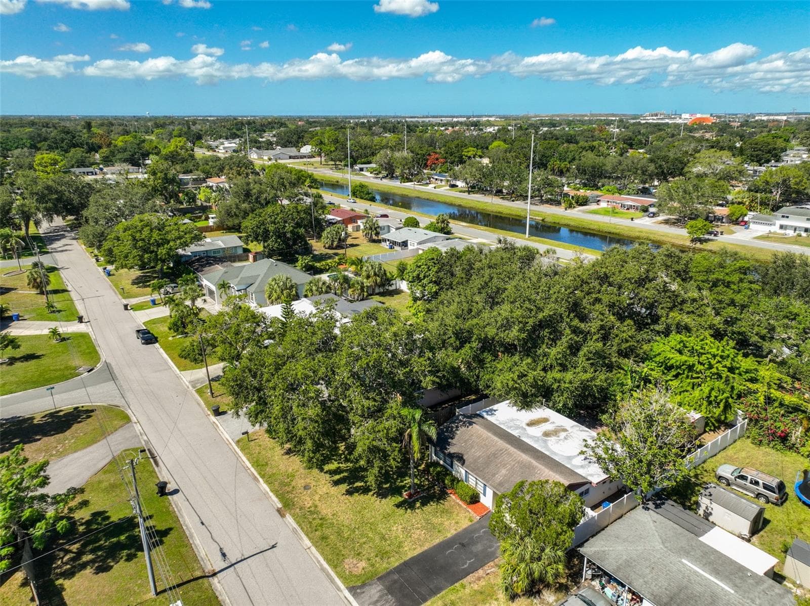 Single Family Residence at 1507 76TH AVE N, ST PETERSBURG, photo 42 of 50