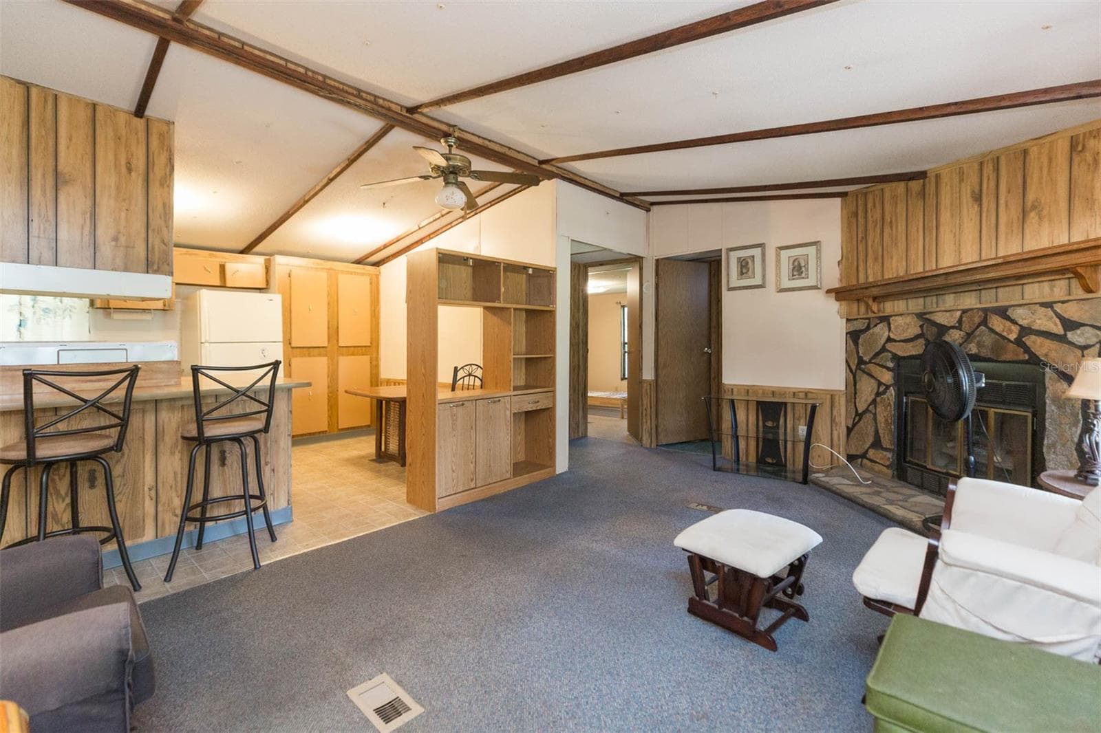 Manufactured Home at 11228 MARLBOROUGH DR, SEFFNER, photo 6 of 44