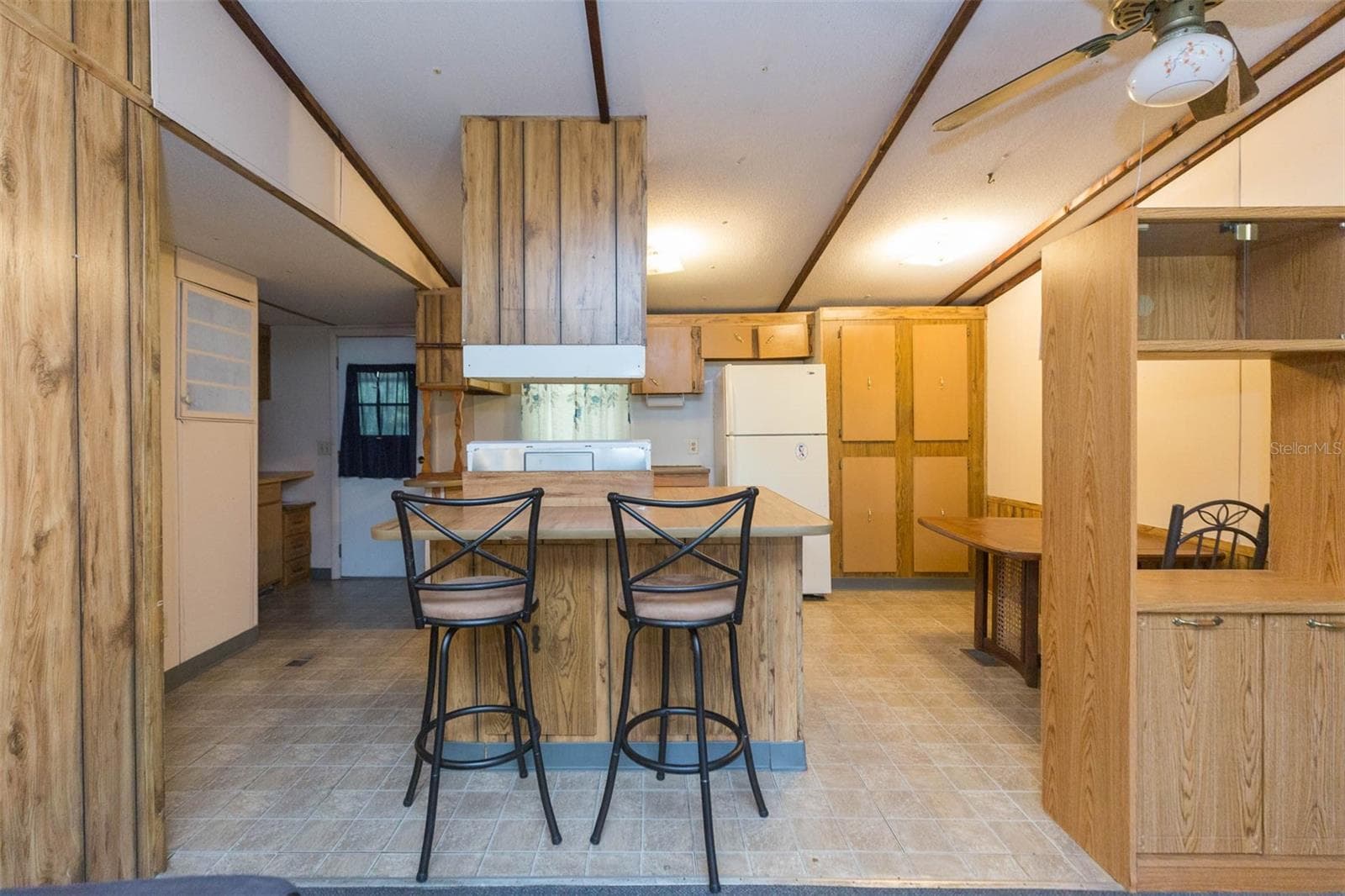 Manufactured Home at 11228 MARLBOROUGH DR, SEFFNER, photo 10 of 44