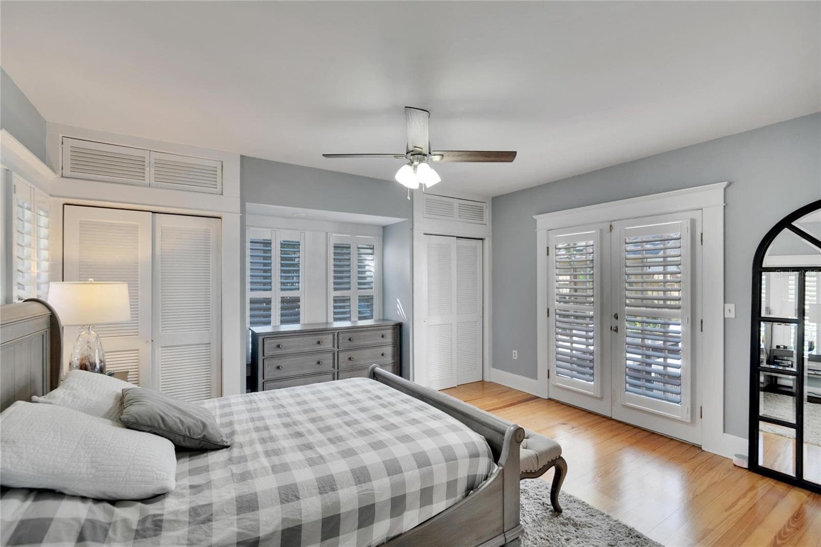 Single Family Residence at 3006 W HARBOR VIEW AVE, TAMPA, photo 26 of 65