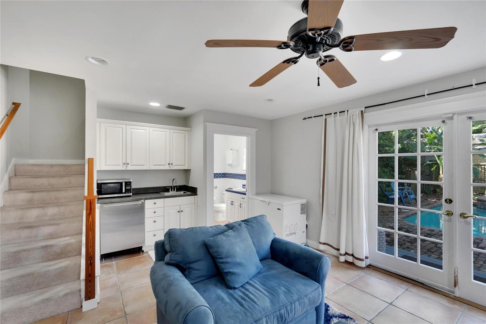 Single Family Residence at 3006 W HARBOR VIEW AVE, TAMPA, photo 46 of 65
