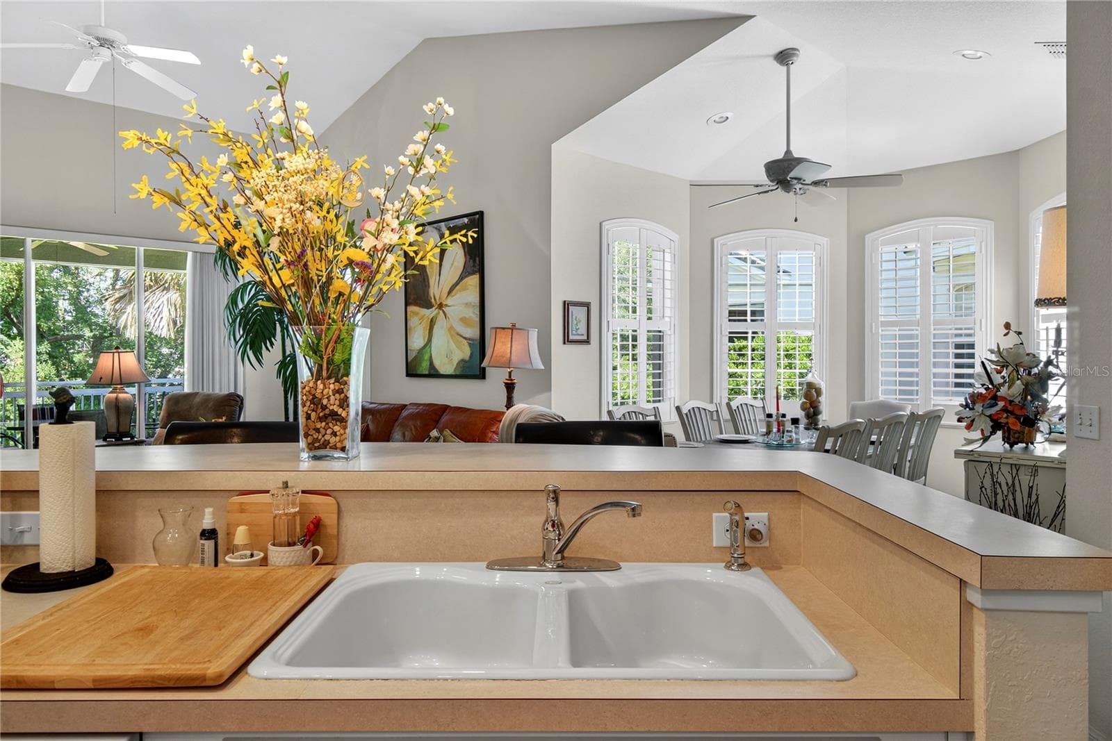Condominium at 516 GRASSLANDS VILLAGE CIR, LAKELAND, photo 16 of 68