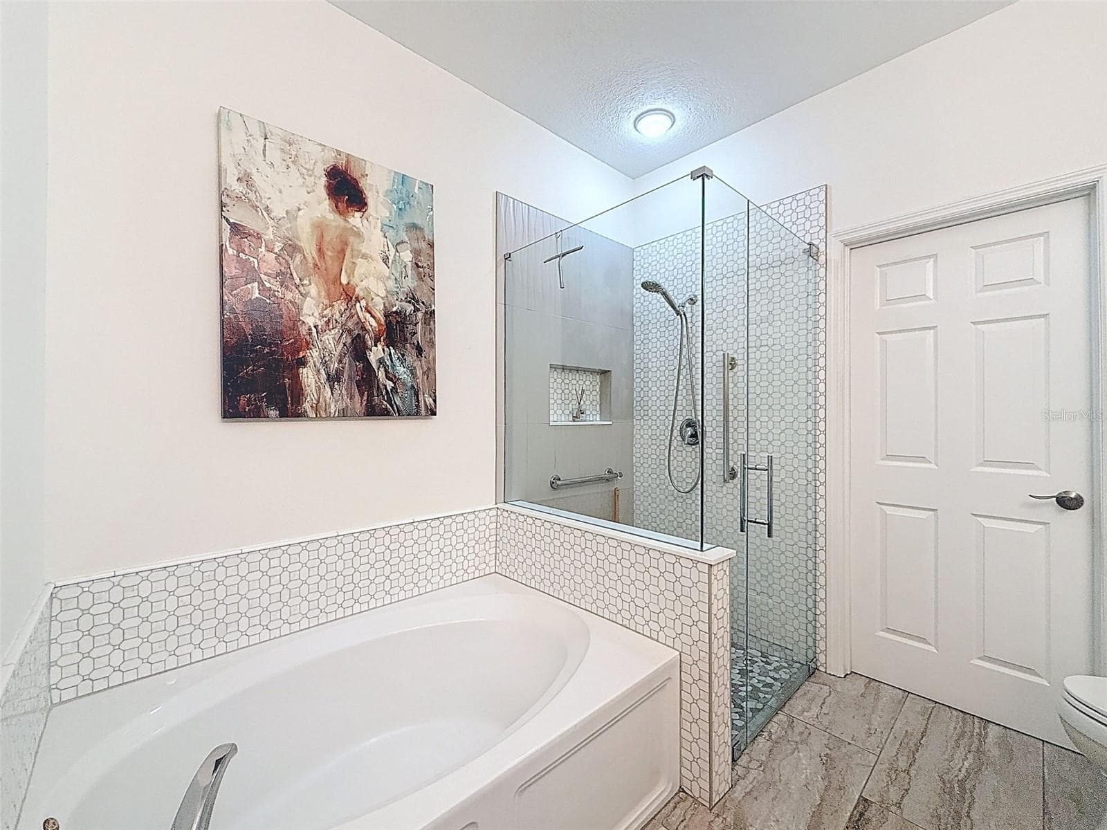 Ensuite Primary Bathroom - 2539 SILVERBACK CT, PALM HARBOR