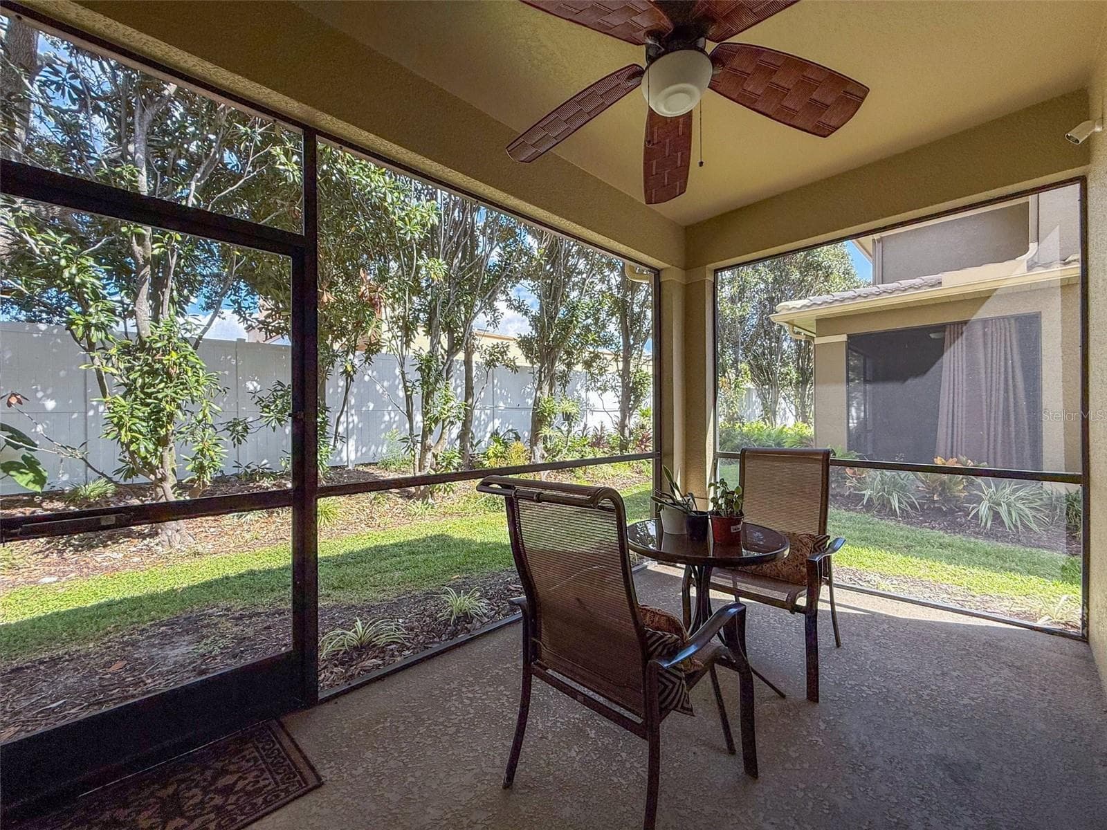 Enclosed Patio - 2539 SILVERBACK CT, PALM HARBOR