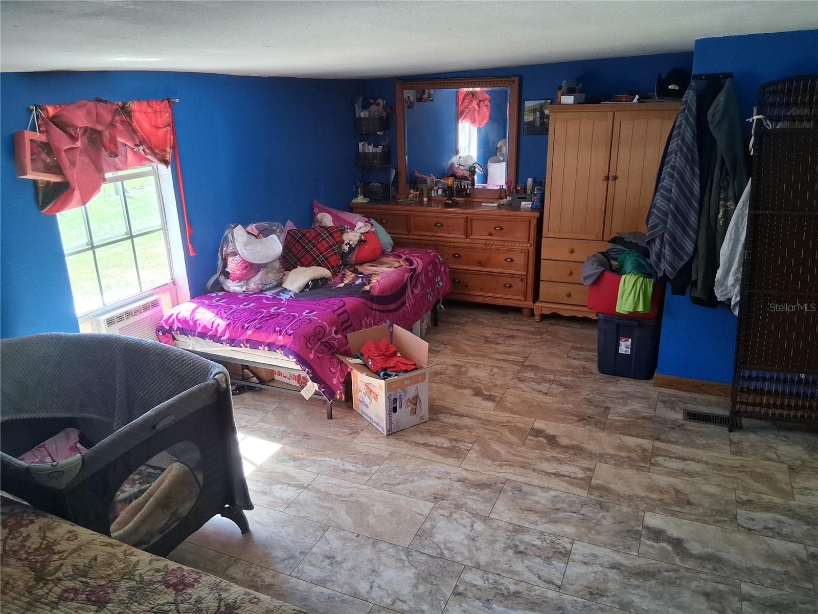 Manufactured Home at 6290 SE 140TH PL, SUMMERFIELD, photo 12 of 32
