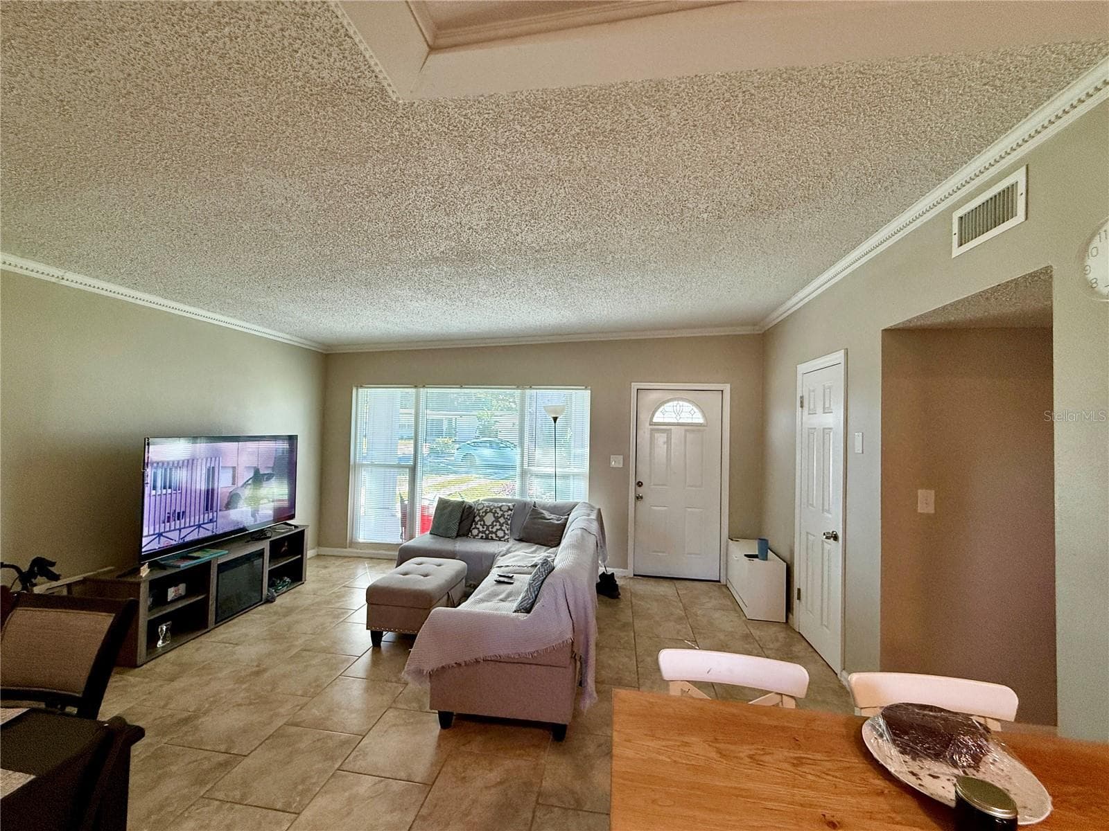 Single Family Residence at 1604 CRYSTAL CT E, LAKELAND, photo 7 of 33