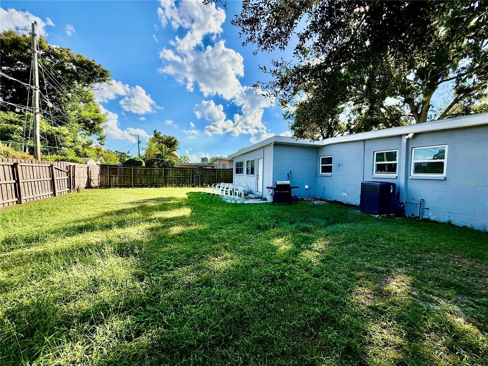Single Family Residence at 1604 CRYSTAL CT E, LAKELAND, photo 32 of 33