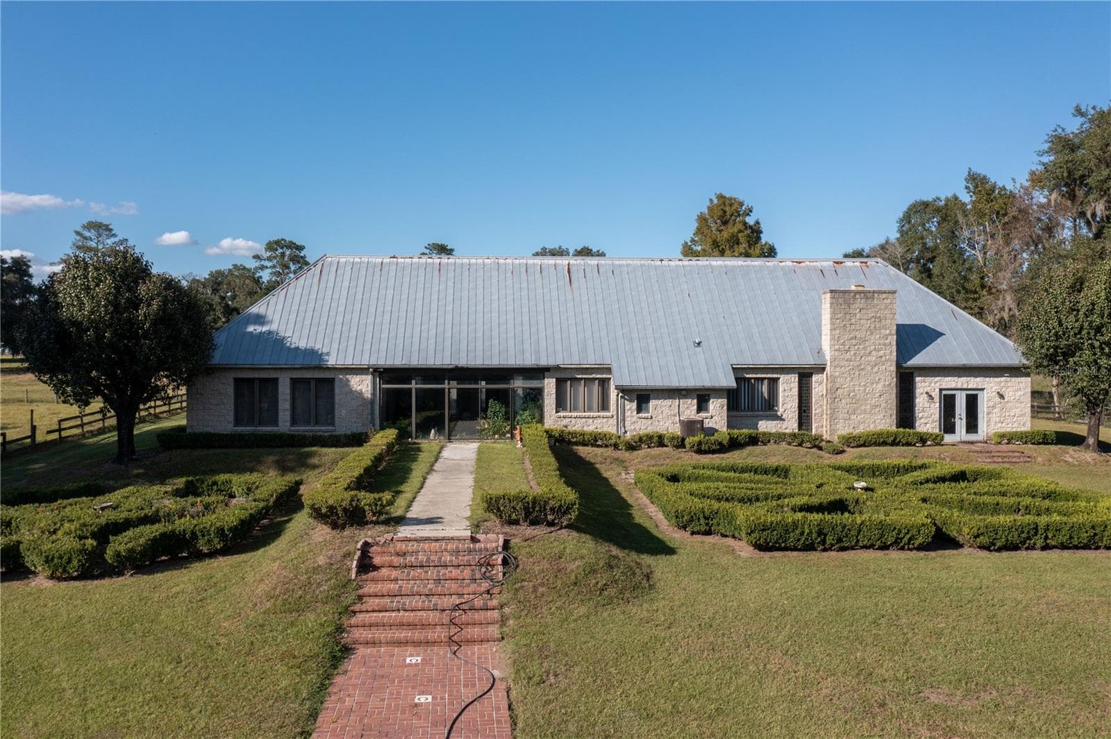 Farm at 19350 NW 123RD CT, MICANOPY, photo 4 of 54
