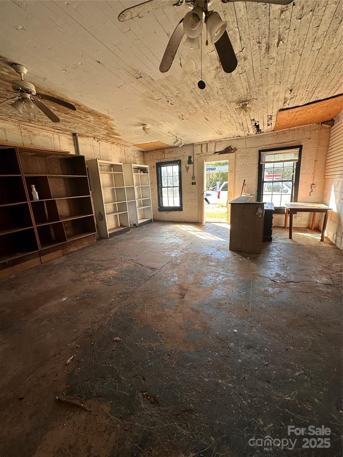 Business at 231 E College Avenue, Boiling Springs, photo 10 of 11