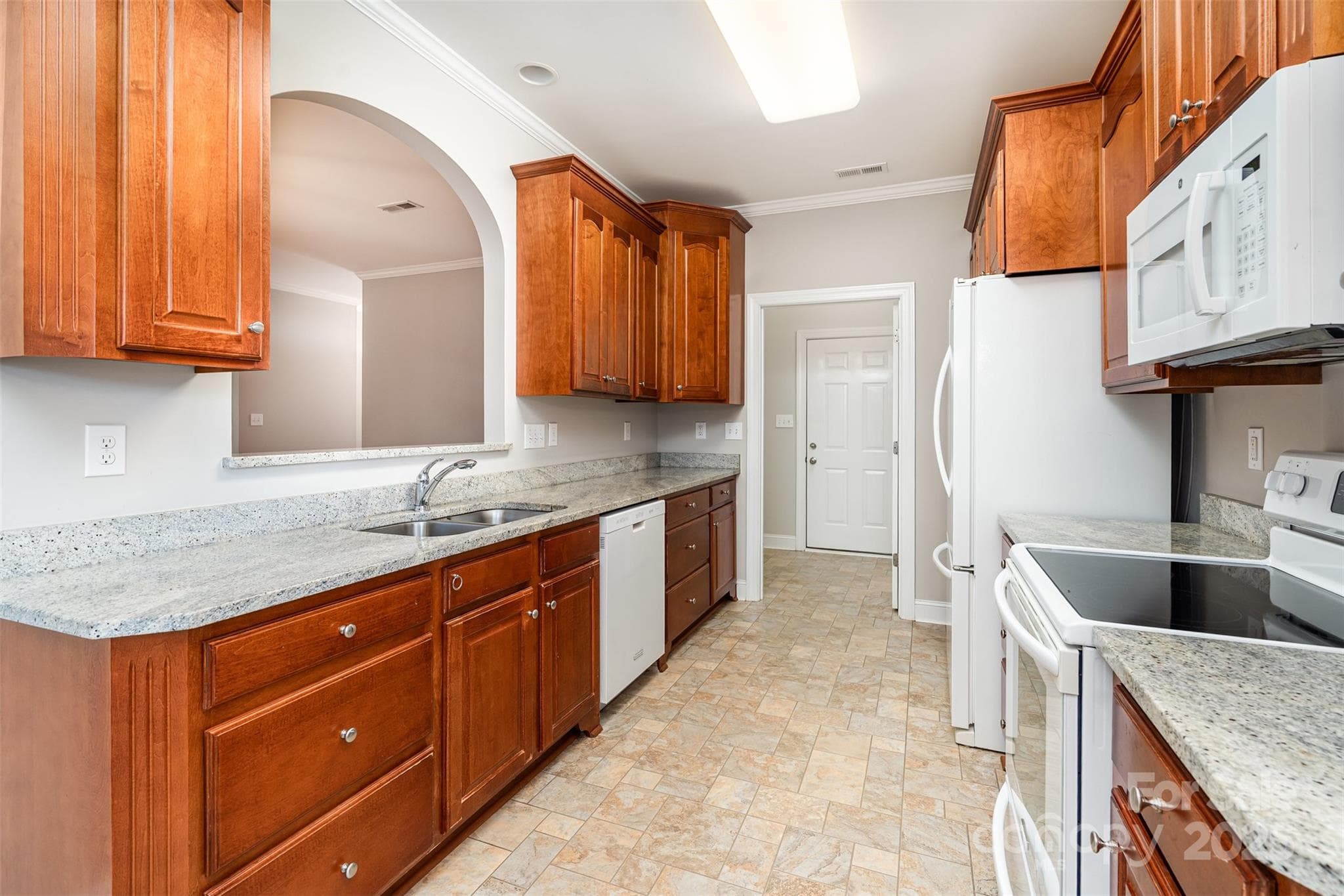 Single Family Residence at 327 River Birch Drive, Salisbury, photo 4 of 28