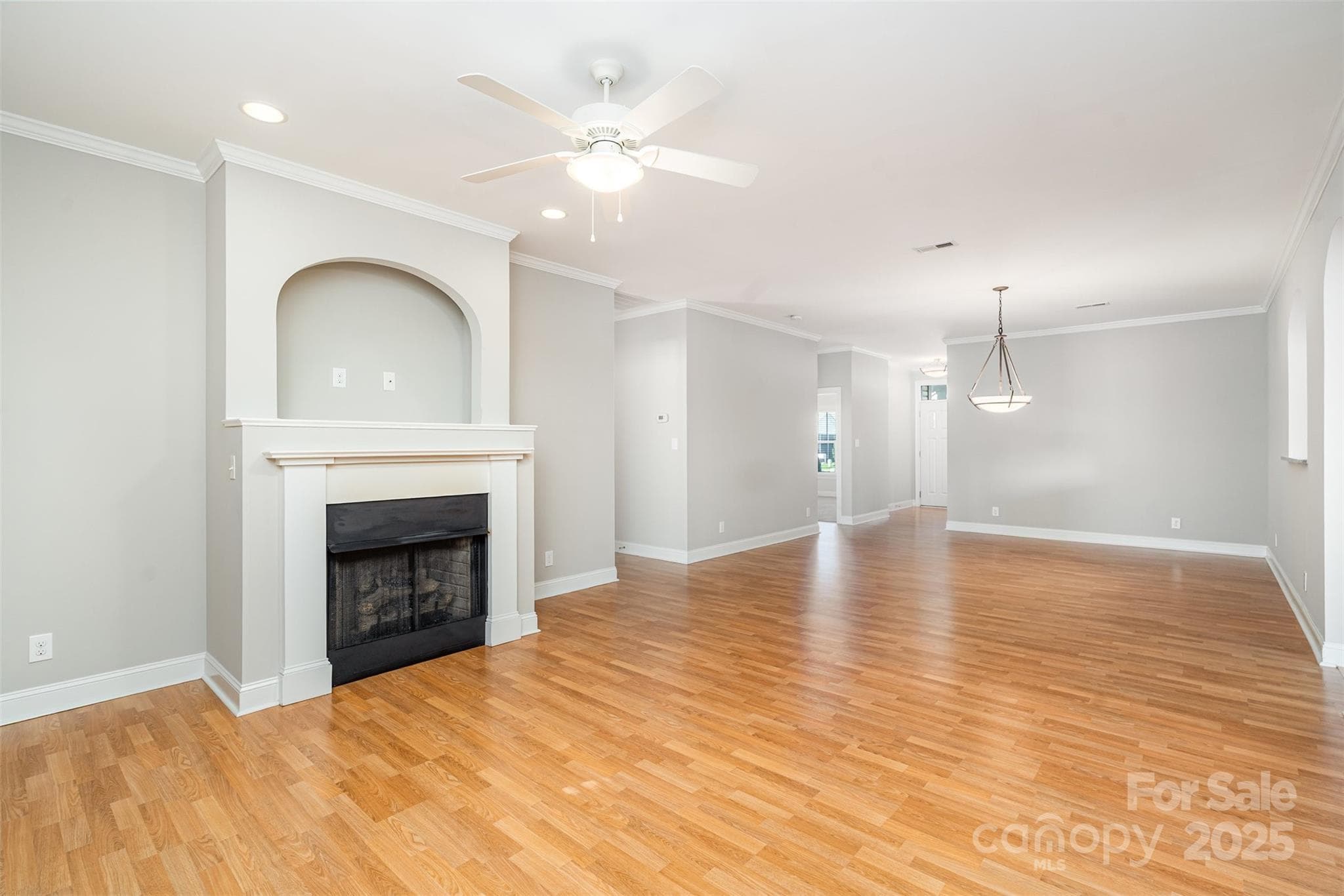 Single Family Residence at 327 River Birch Drive, Salisbury, photo 10 of 28
