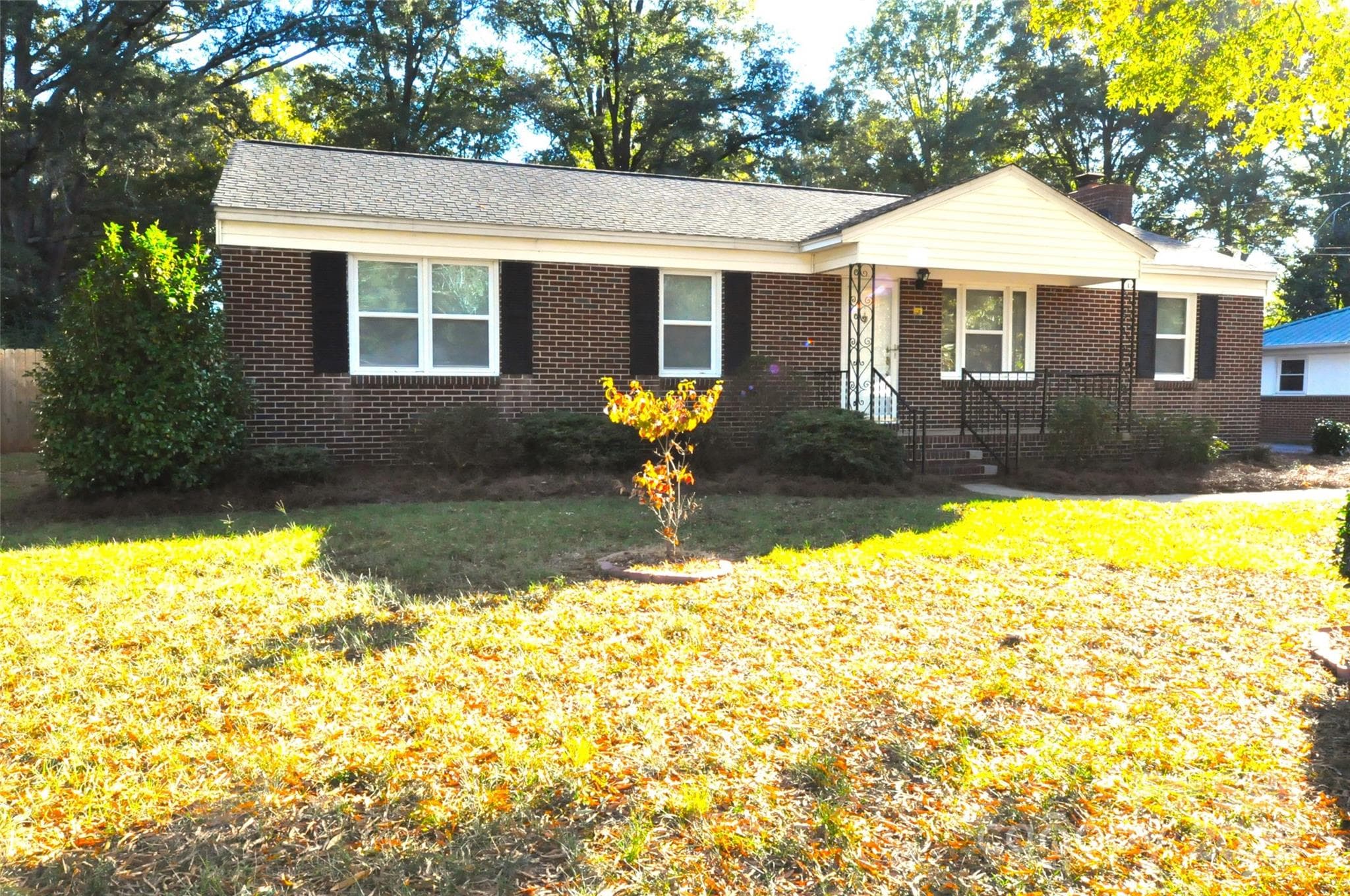 Single Family Residence at Chester, photo 2 of 25