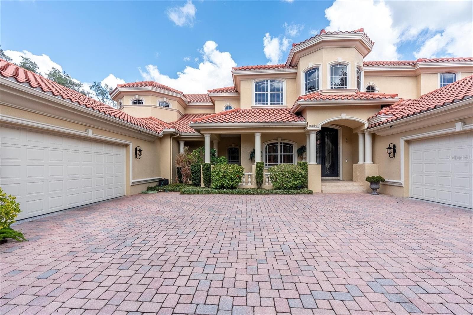 Single Family Residence at 2861 ROEHAMPTON CLOSE, TARPON SPRINGS, photo 3 of 79