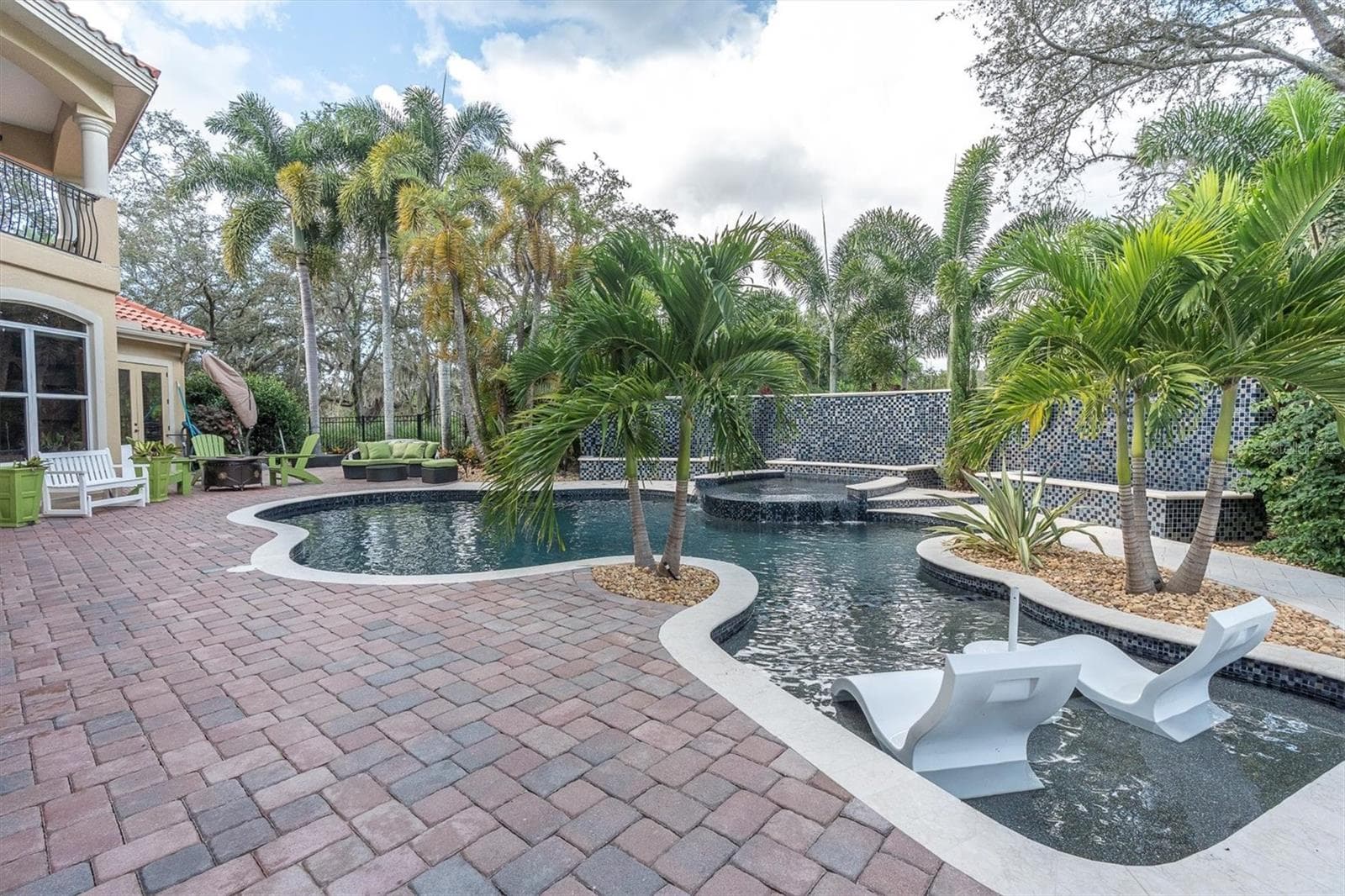 Newly Renovated pool - 2861 ROEHAMPTON CLOSE, TARPON SPRINGS