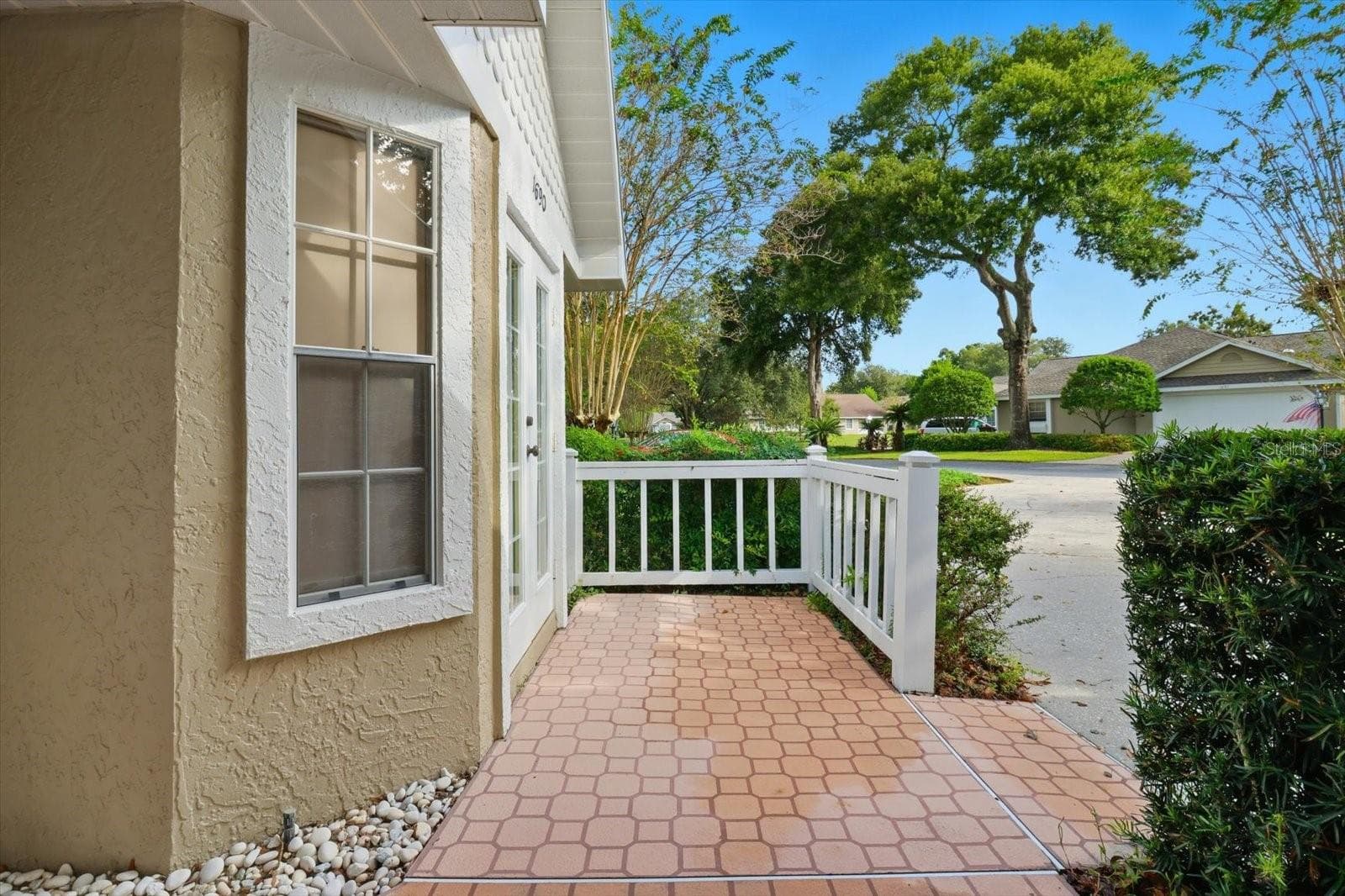 Single Family Residence at 1690 N FOXBORO LOOP, CRYSTAL RIVER, photo 3 of 61