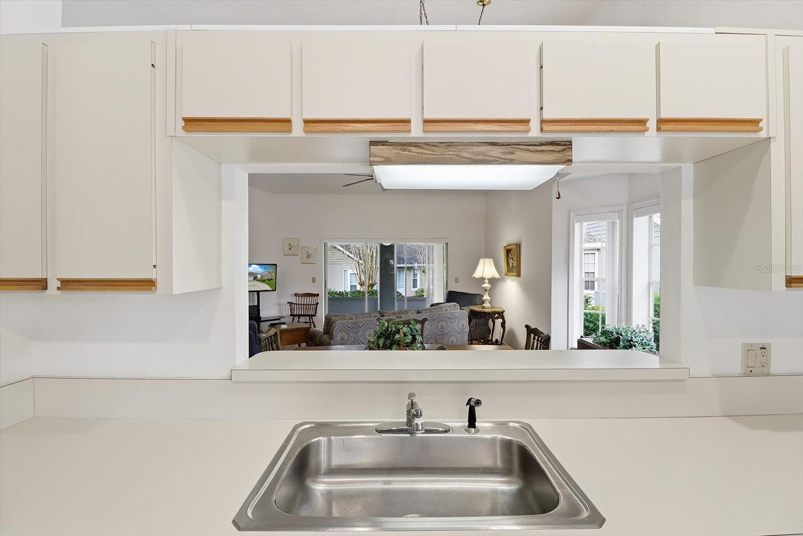 Single Family Residence at 1690 N FOXBORO LOOP, CRYSTAL RIVER, photo 9 of 61
