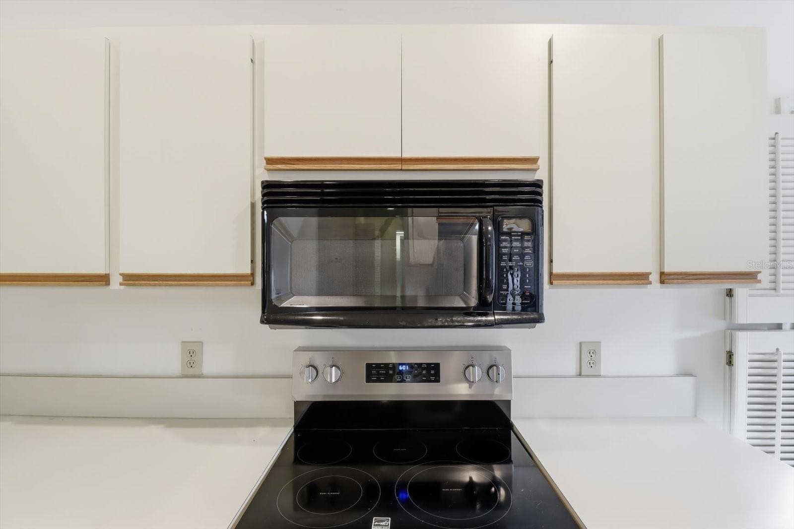 Single Family Residence at 1690 N FOXBORO LOOP, CRYSTAL RIVER, photo 10 of 61