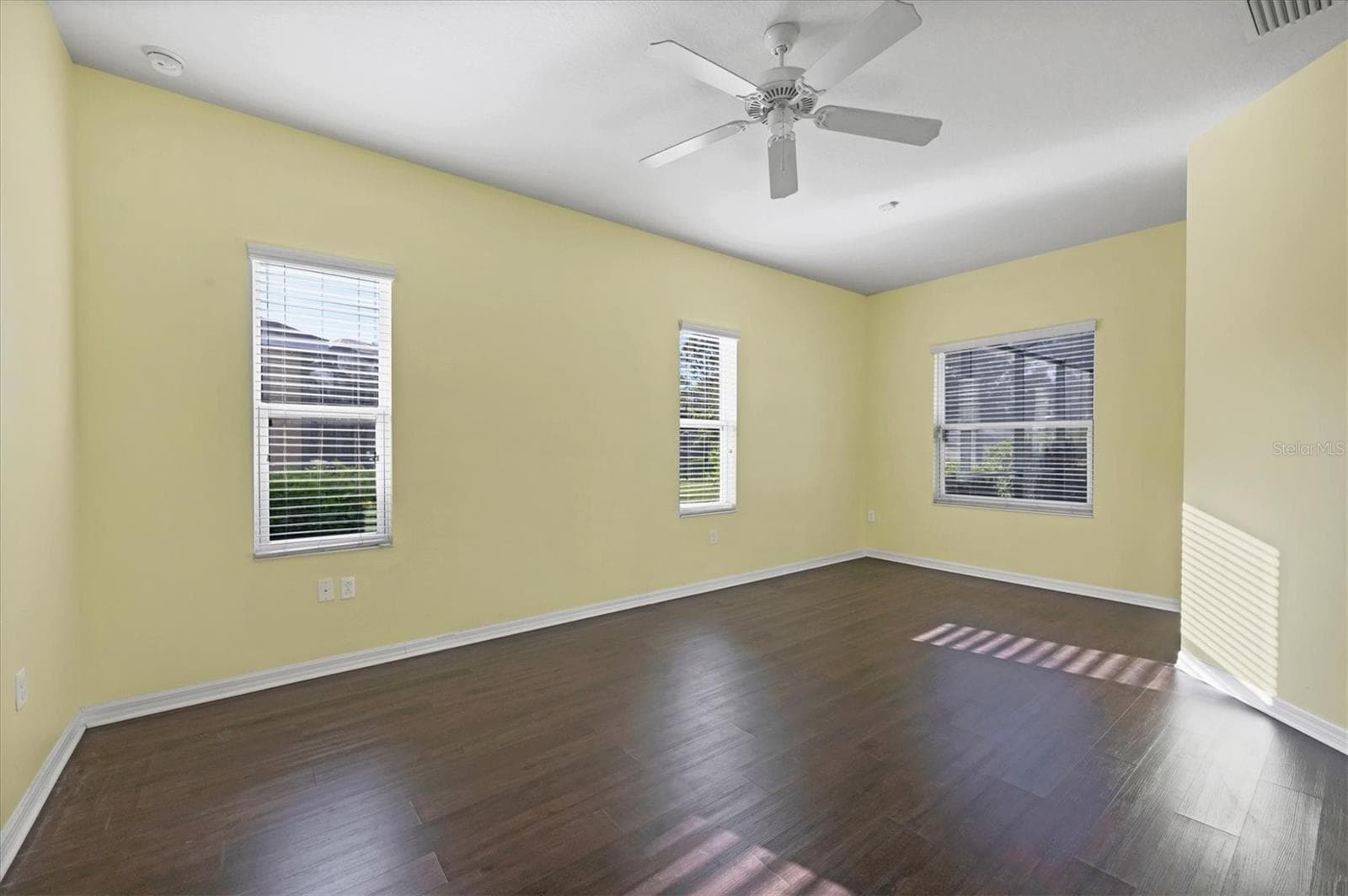 Primary Bedroom - 7040 WHITE WILLOW CT, SARASOTA