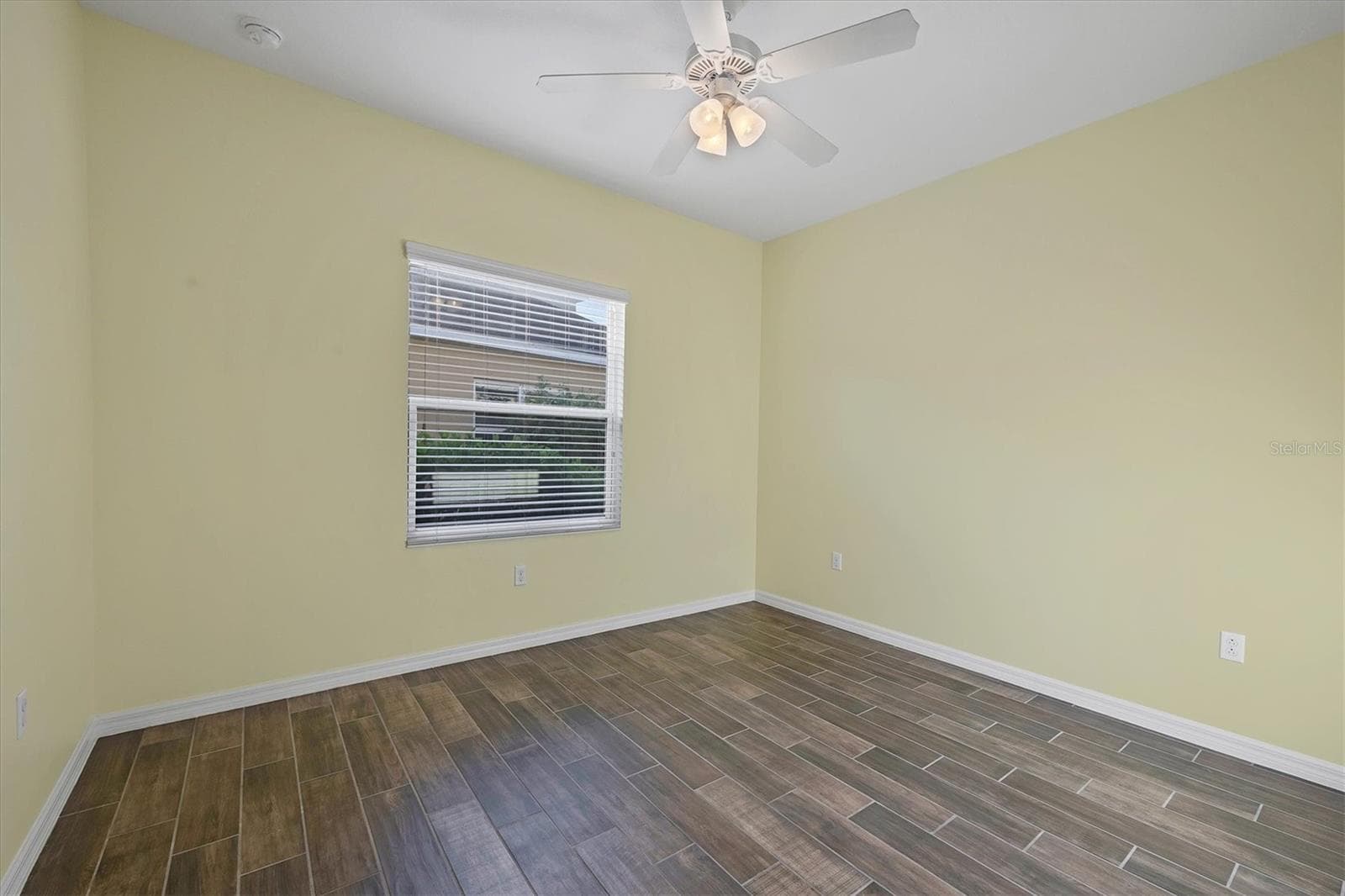 Single Family Residence at 7040 WHITE WILLOW CT, SARASOTA, photo 25 of 54