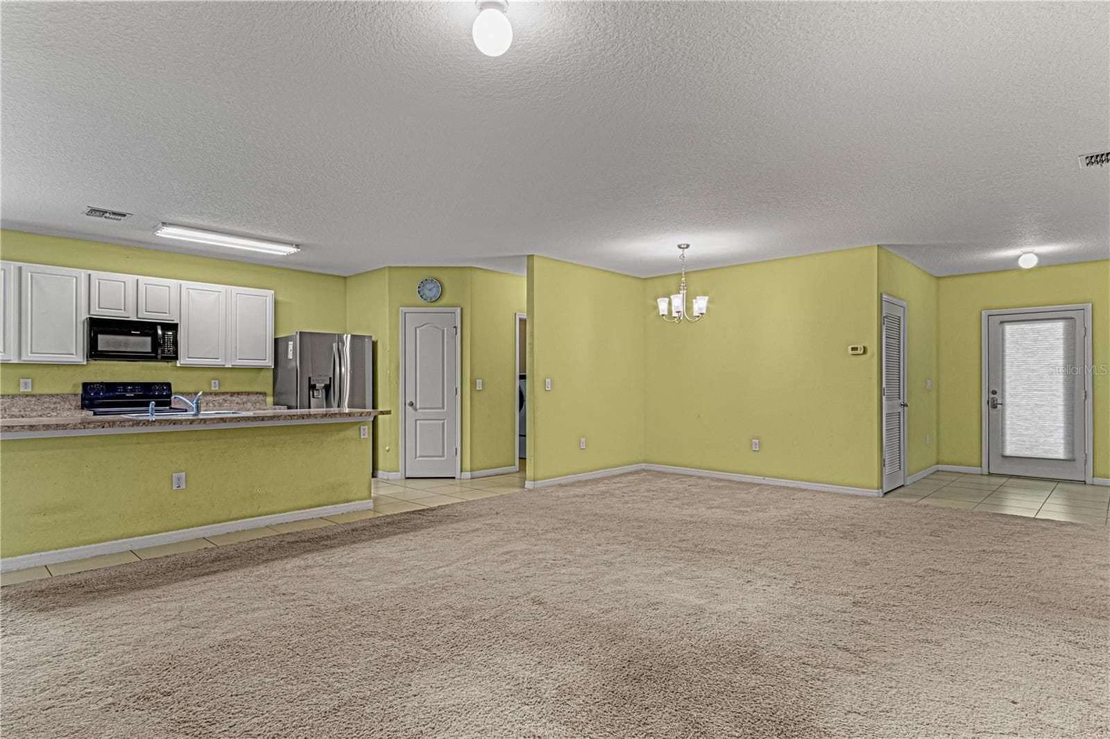 Single Family Residence at 118 FISHERMANS COVE DR, EDGEWATER, photo 5 of 20