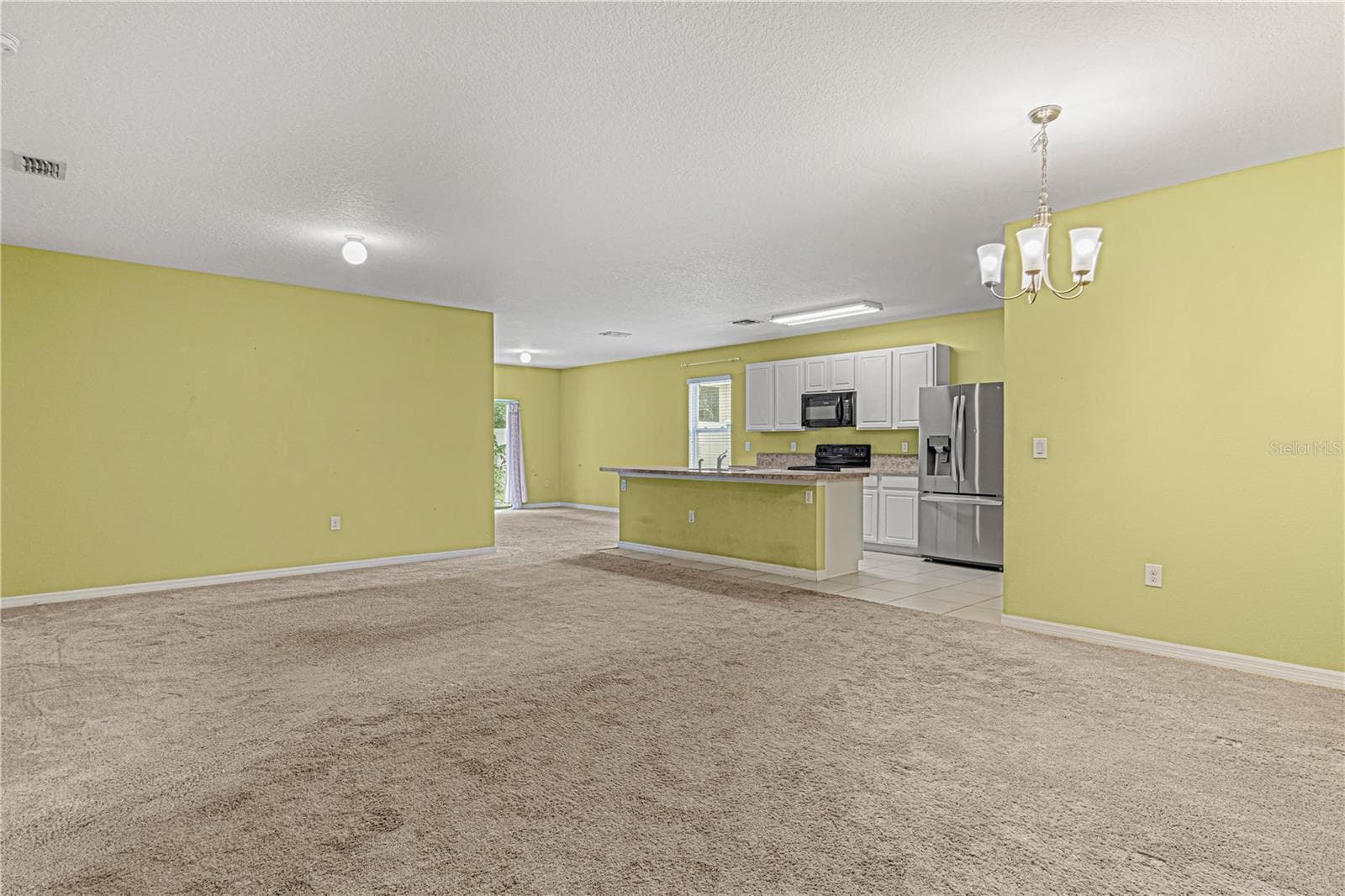 Single Family Residence at 118 FISHERMANS COVE DR, EDGEWATER, photo 6 of 20