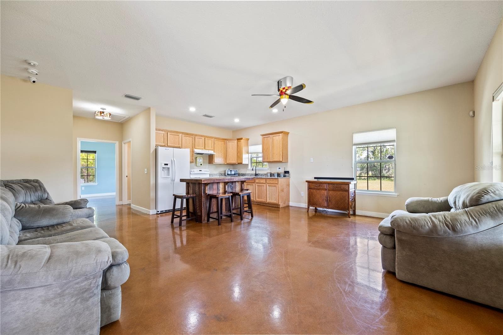 Single Family Residence at 168 SW POBEREZNY GLN, LAKE CITY, photo 11 of 29