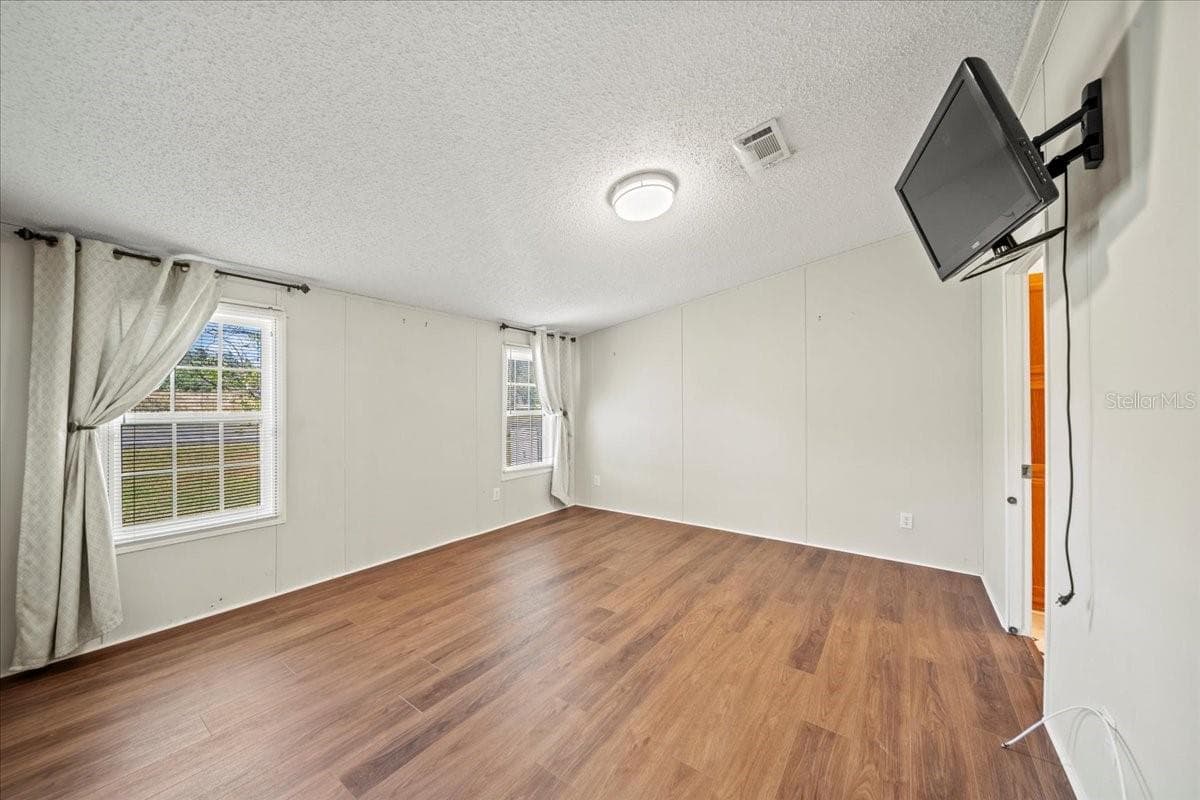 Primary bedroom - 101 EDGEWOOD BLVD, LAKE WALES