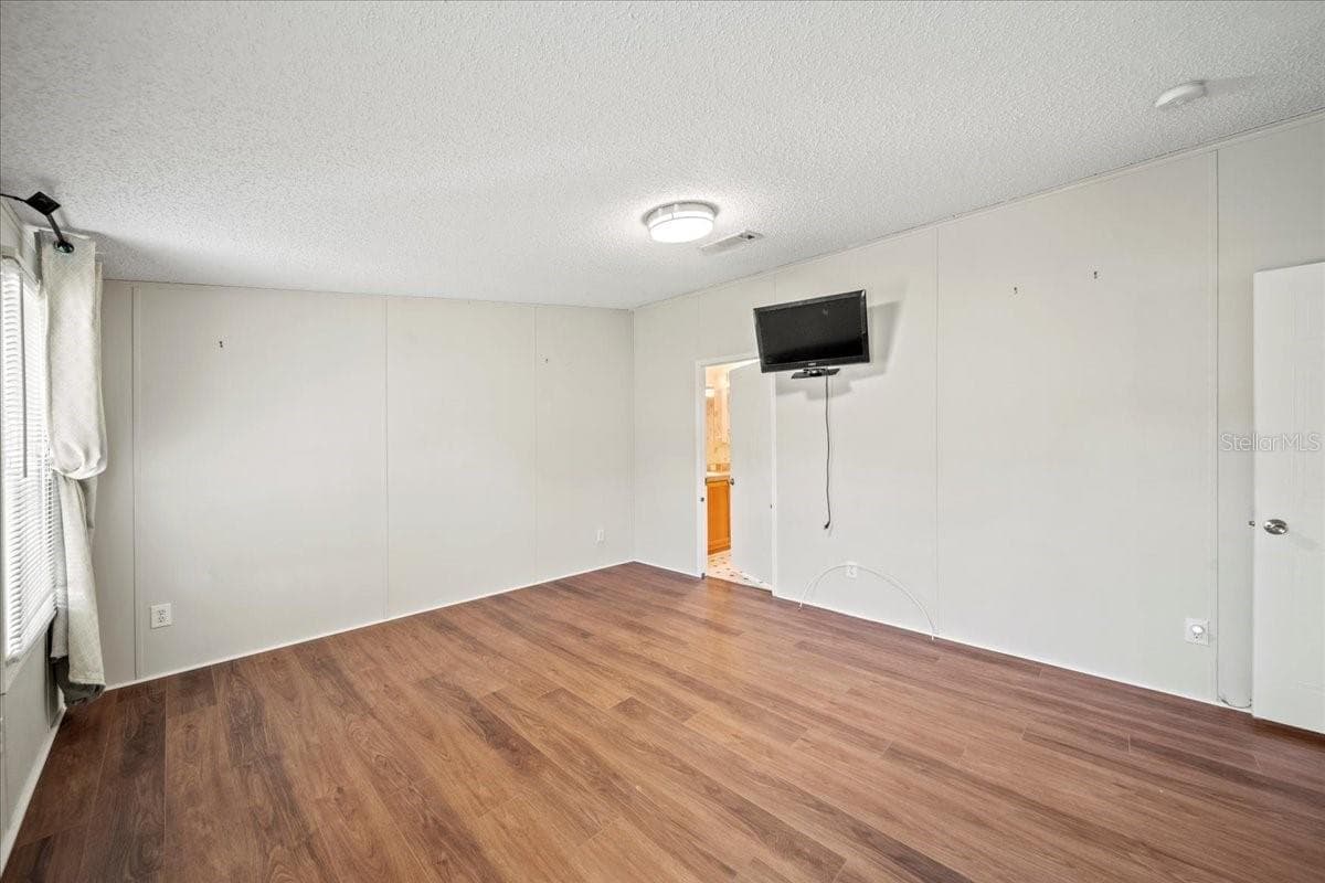 Primary bedroom - 101 EDGEWOOD BLVD, LAKE WALES