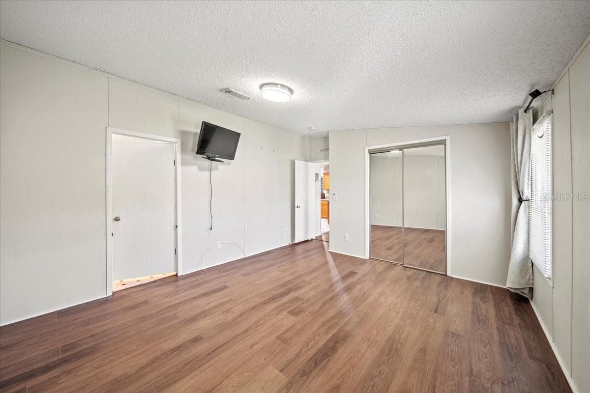 Primary bedroom - 101 EDGEWOOD BLVD, LAKE WALES