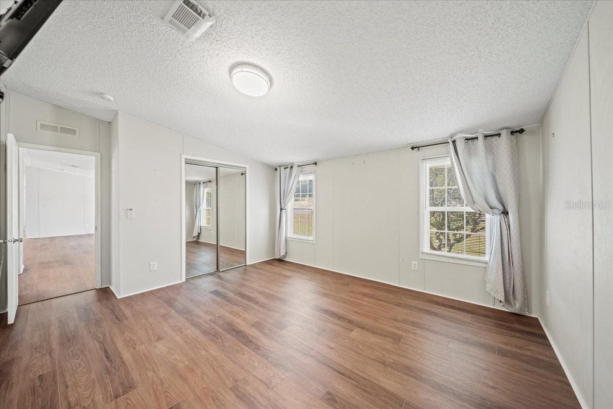 Primary bedroom - 101 EDGEWOOD BLVD, LAKE WALES