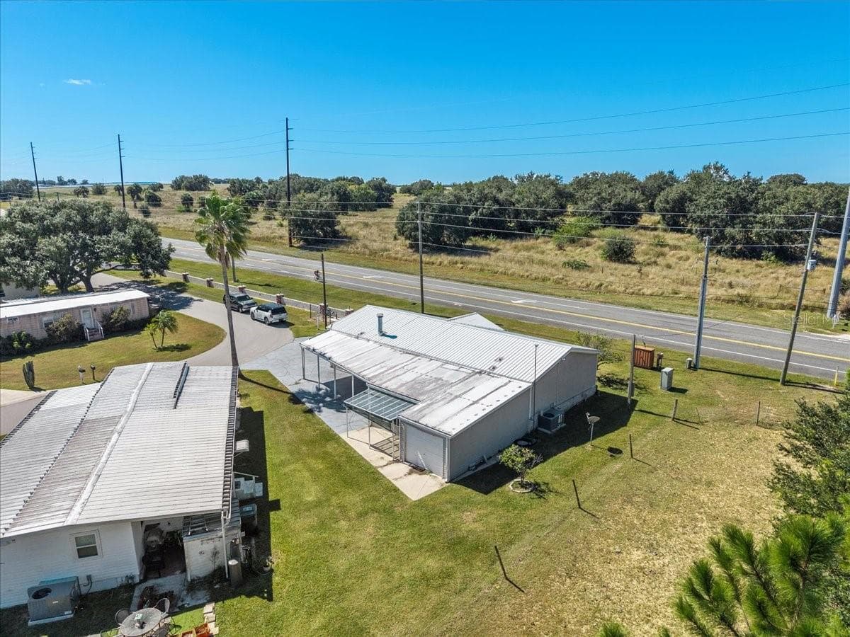 Manufactured Home at 101 EDGEWOOD BLVD, LAKE WALES, photo 48 of 63
