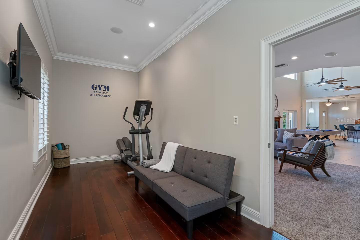 Single Family Residence at 151 LAKESIDE DR, SANFORD, photo 12 of 50