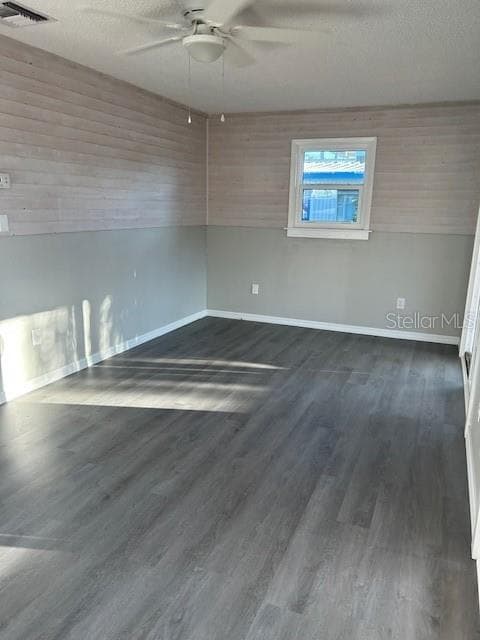Manufactured Home at 2750 N COMANCHE PT, CRYSTAL RIVER, photo 4 of 17