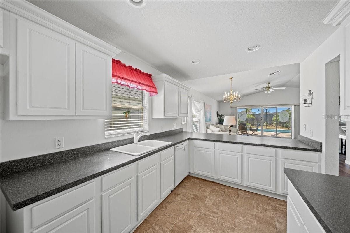 Look at view to the pool - 364 LAKE SUZANNE DR, LAKE WALES