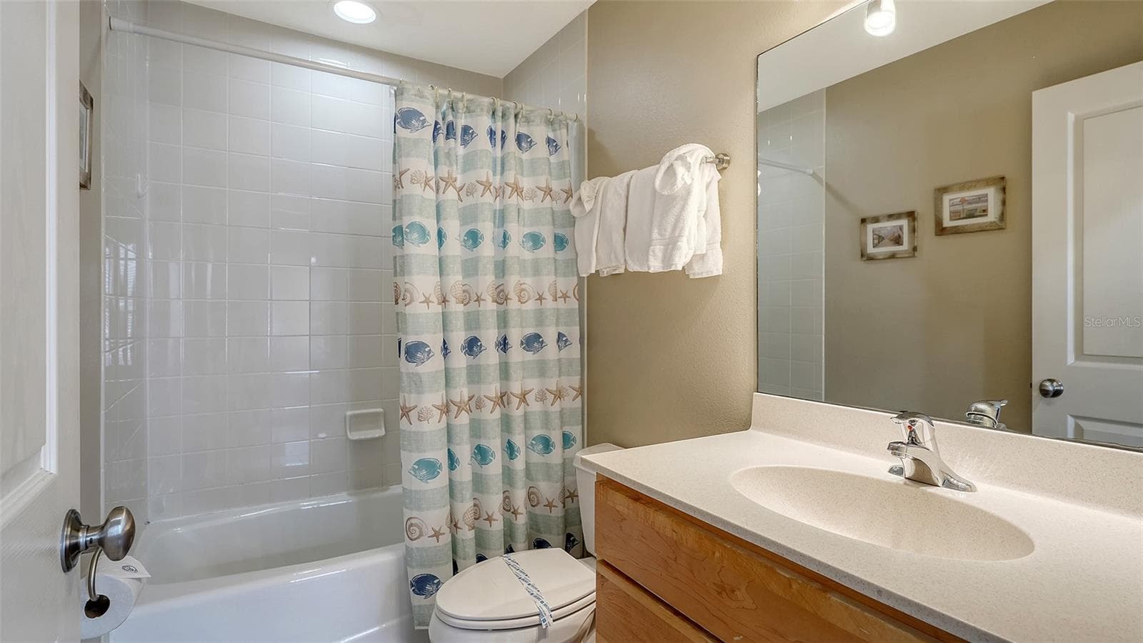 Townhouse at 221 17TH ST N, BRADENTON BEACH, photo 36 of 56