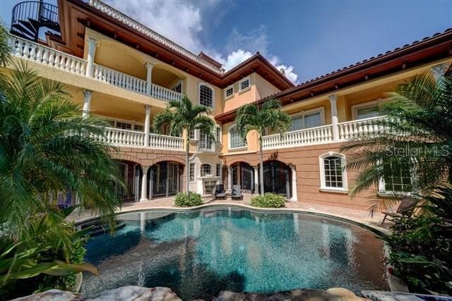 Single Family Residence at 829 BRUCE AVE, CLEARWATER BEACH, photo 22 of 71