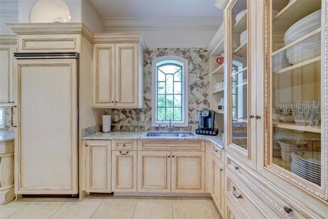 Single Family Residence at 829 BRUCE AVE, CLEARWATER BEACH, photo 9 of 71